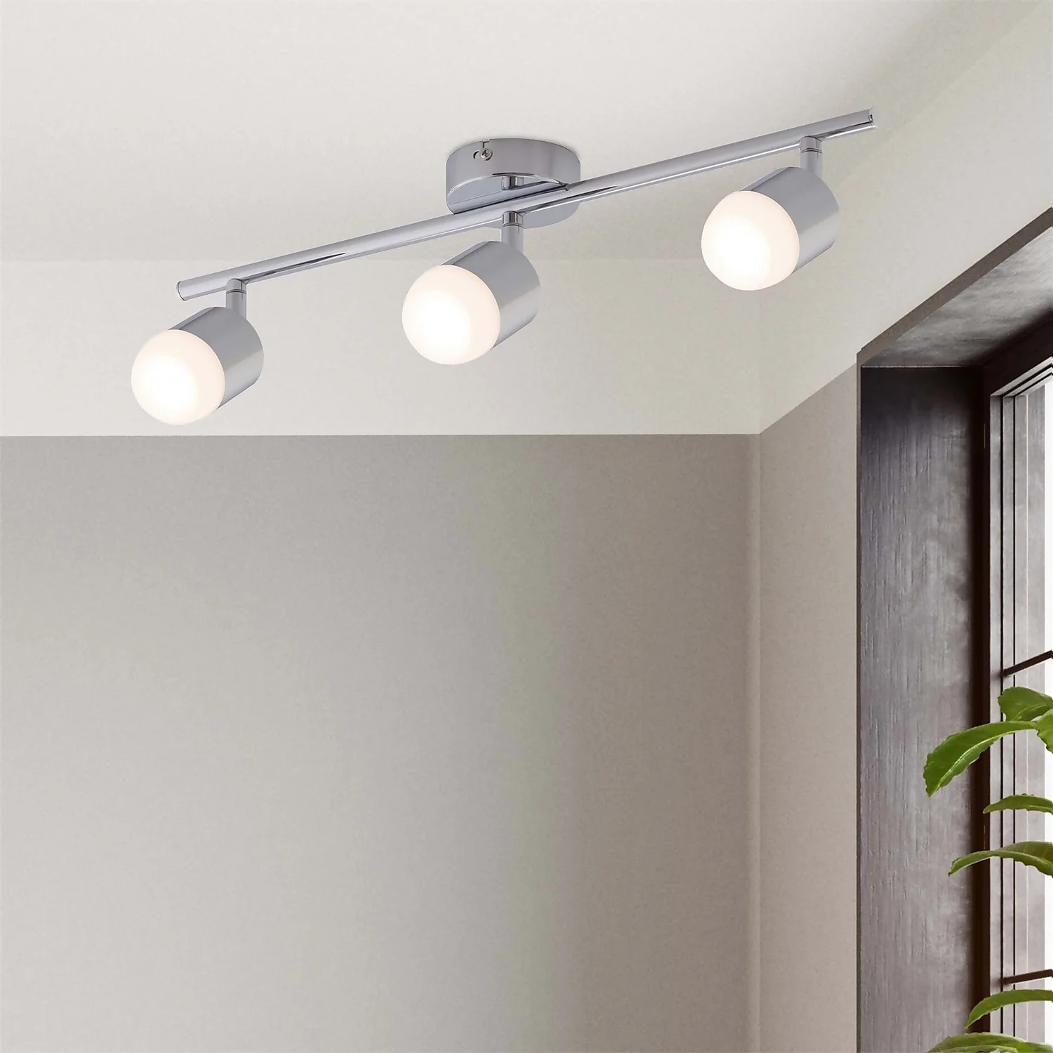 Pallas 3 Bar 4W LED Spotlight - Chrome - Image 2