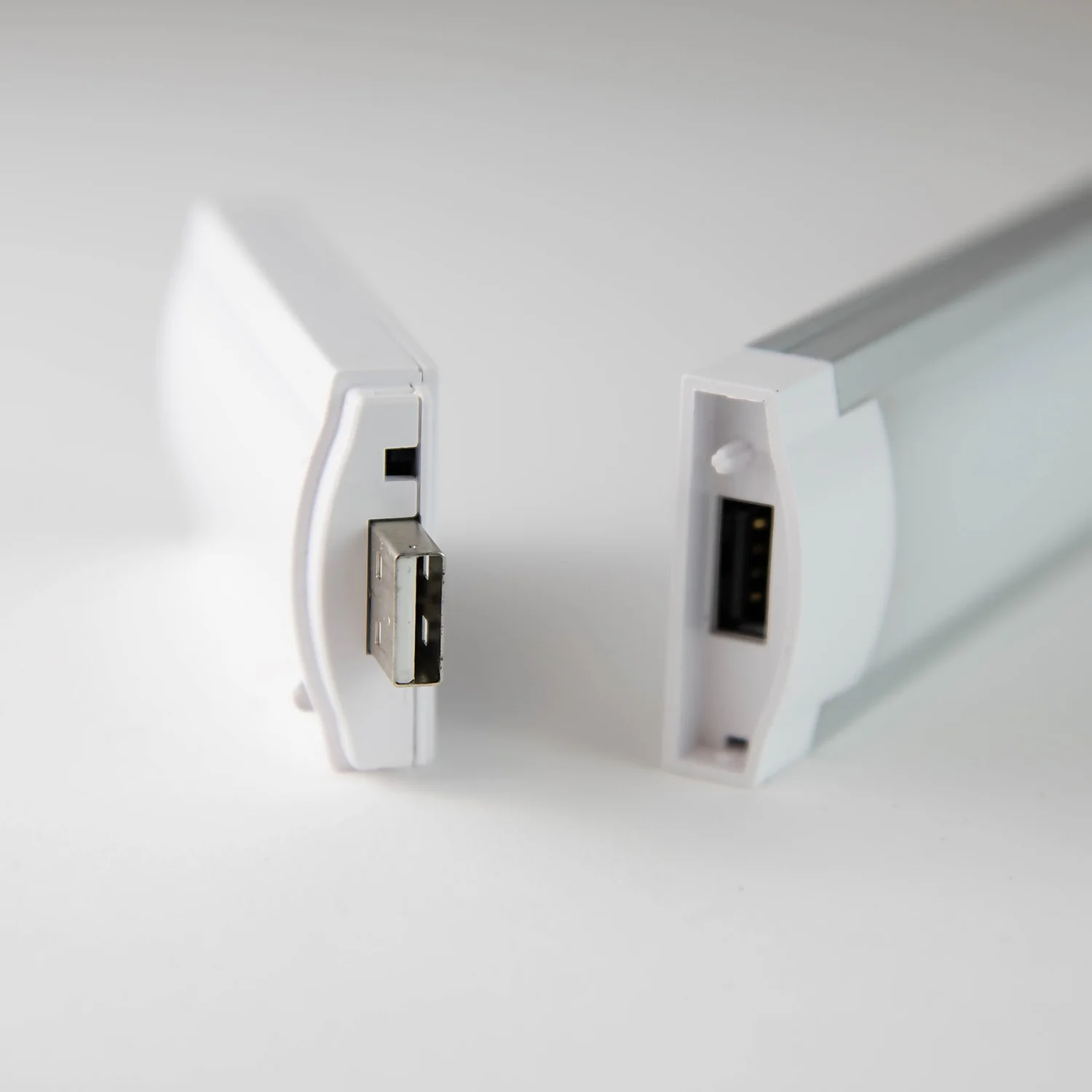 Arlec Lithium PIR LED Light Bar 28cm - Image 8