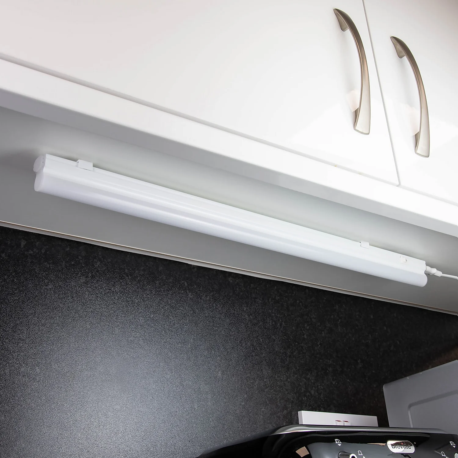 Arlec 8W Cool White Bar Light - Image 3