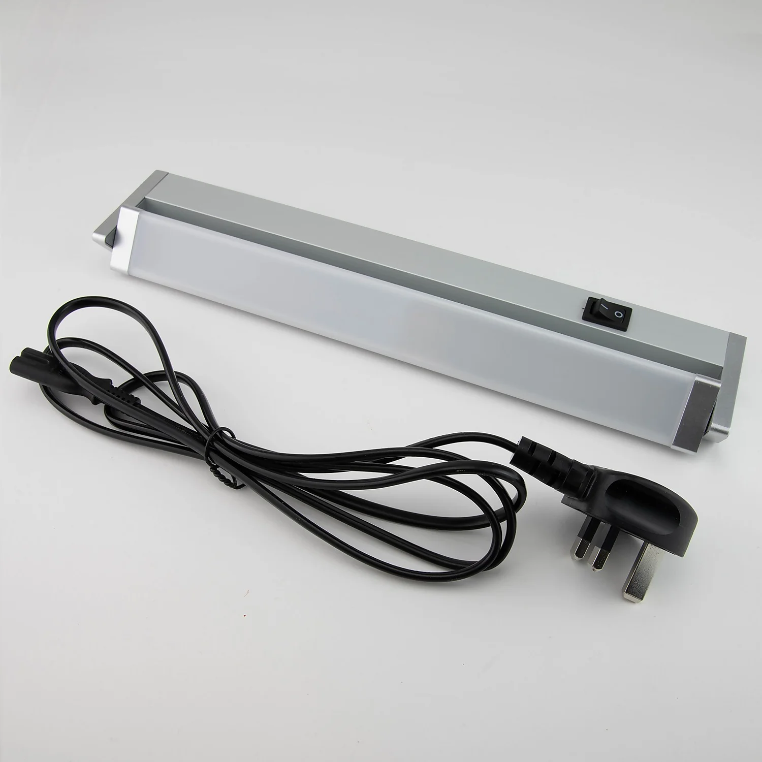 Arlec 6W LED Swivel Head Cabinet Light - Image 8