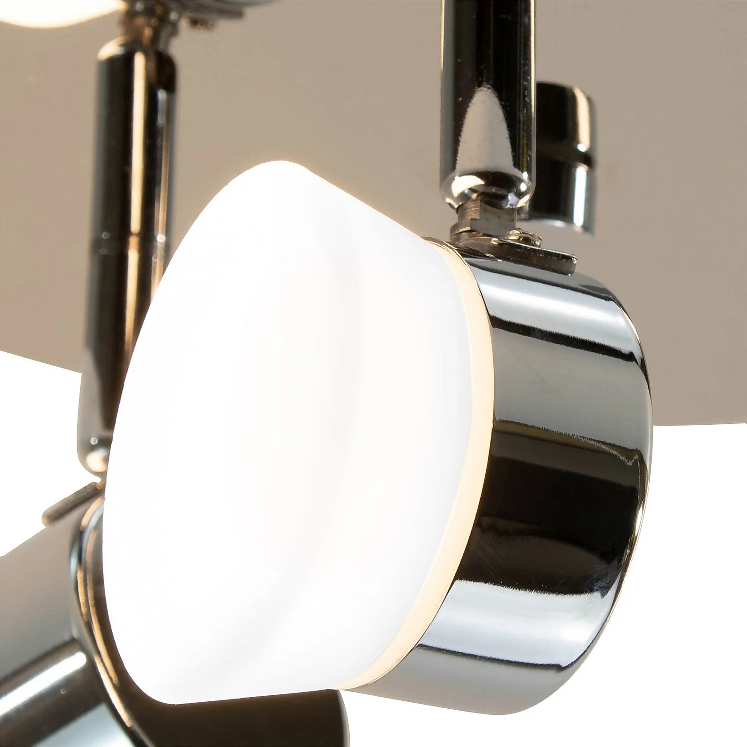 Paisley LED Bathroom Round Plate Spotlight - 3 X 4.5W - Image 8