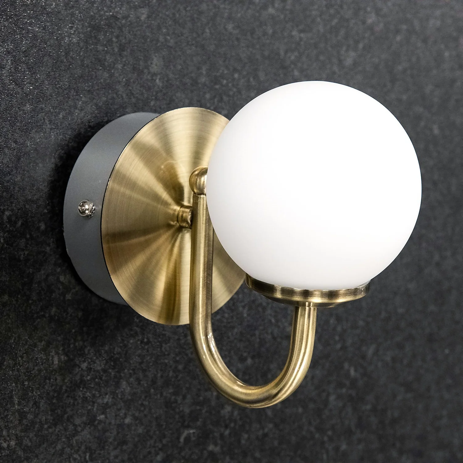 Victoria 6w Antique Brass LED Bathroom Wall Light