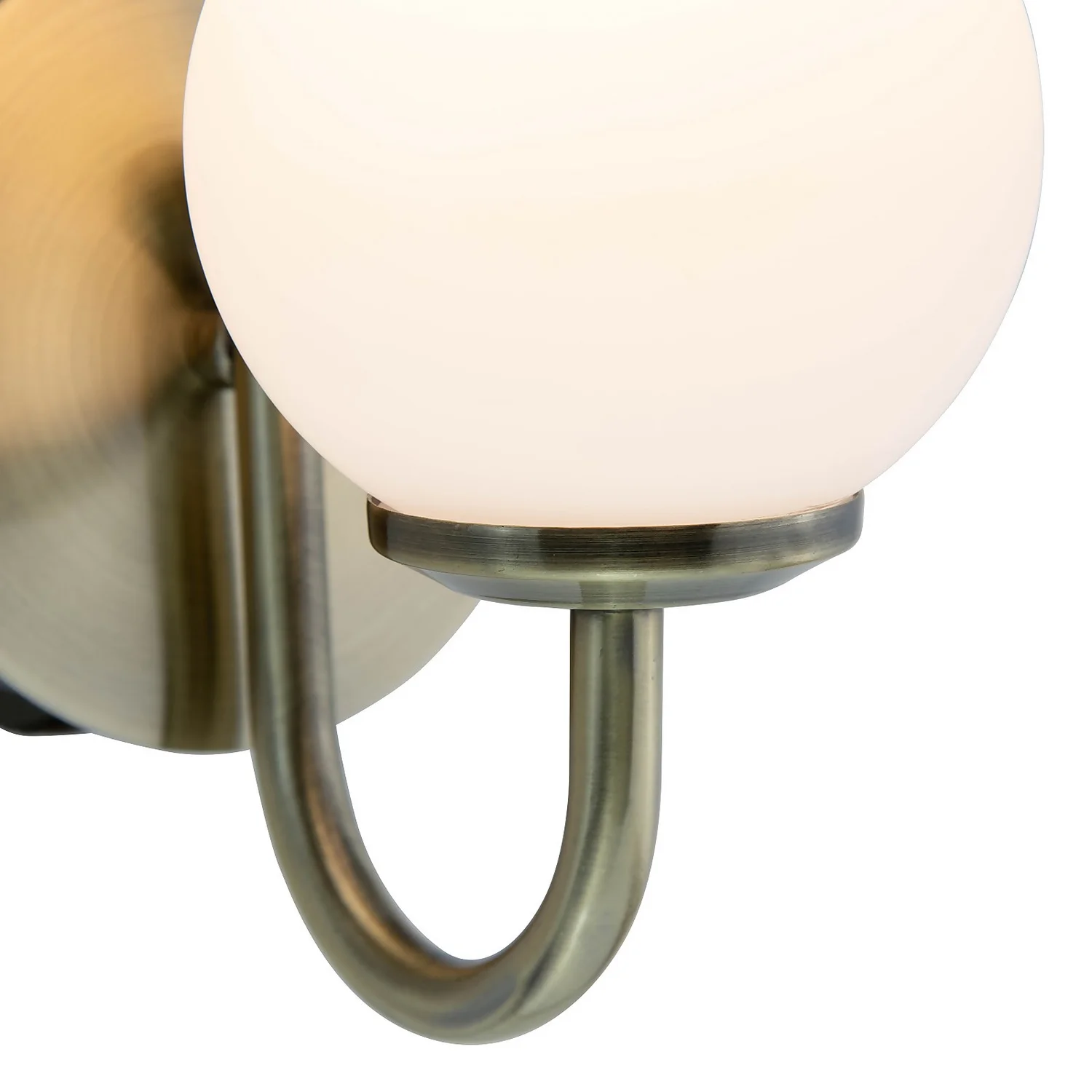 Victoria 6w Antique Brass LED Bathroom Wall Light - Image 6