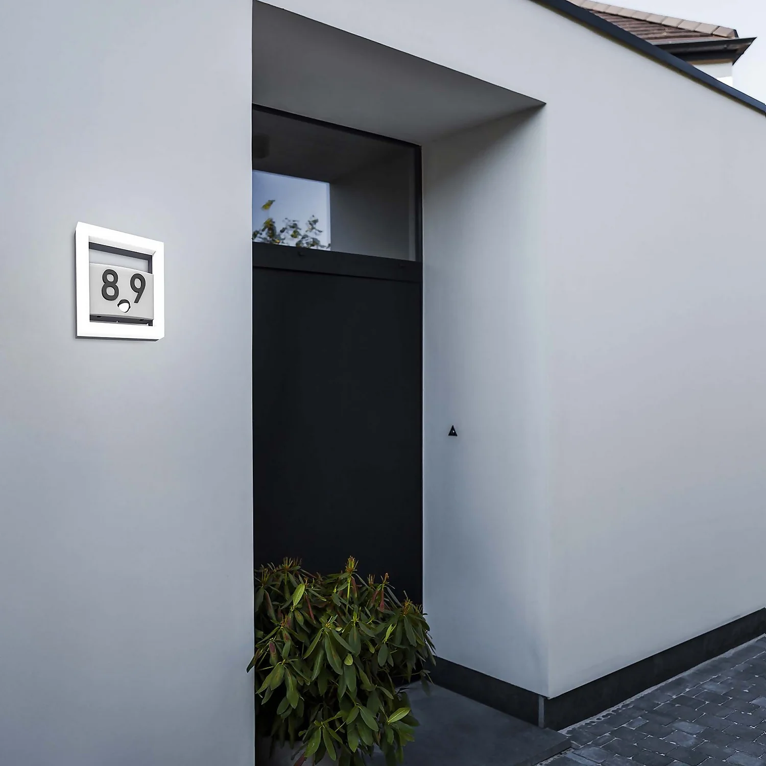 Lutec Alice LED Door Number Light With PIR Motion Sensor - Image 3