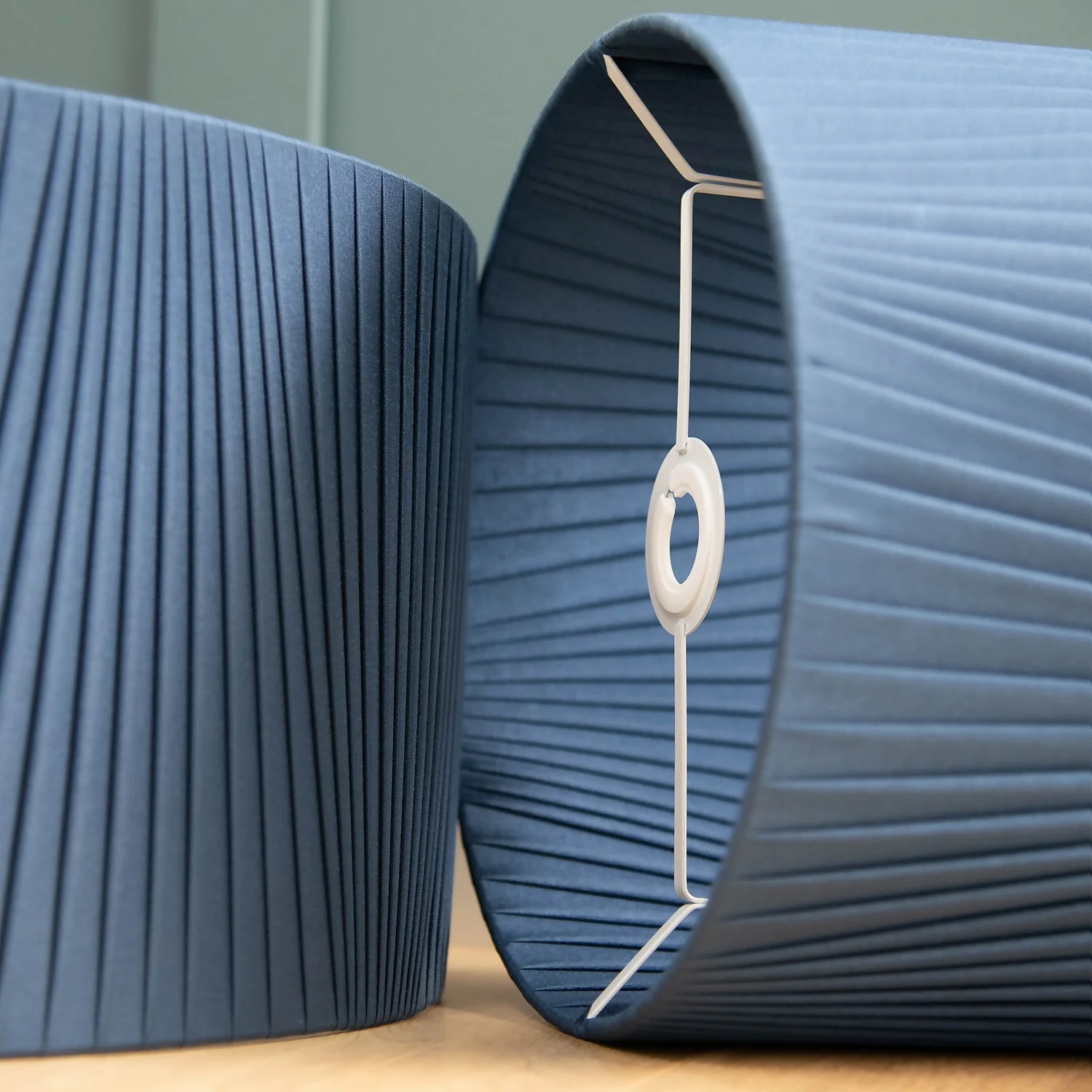 Raye Peacock Drum Pleated Silk Shade - 45cm - Image 7