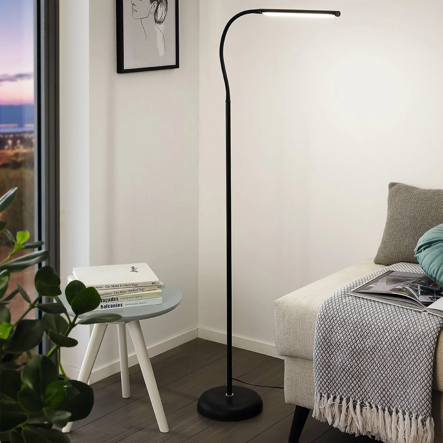 EGLO Laroa Slim Black Floor Lamp
