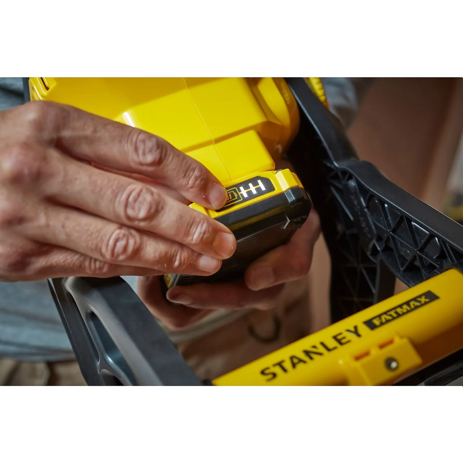 STANLEY FATMAX 18V V20 Area Light (no Battery Included) - Image 5