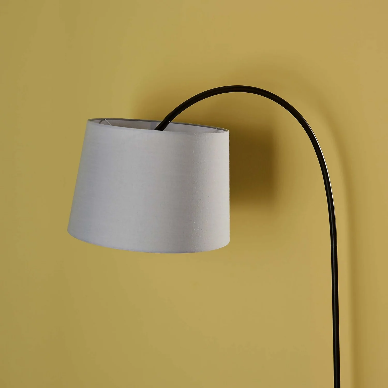 Morten Floor Lamp - Black - Image 5