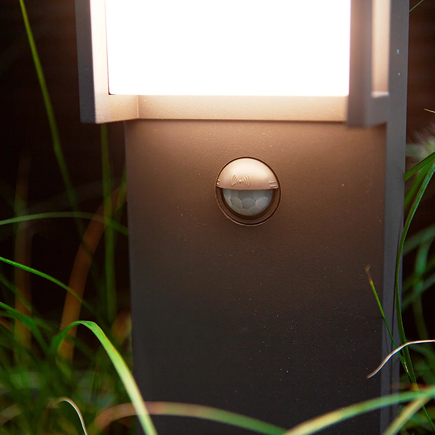 Lutec Qubo LED Outdoor Bollard Light With PIR Motion Sensor - Anthracite - Image 3