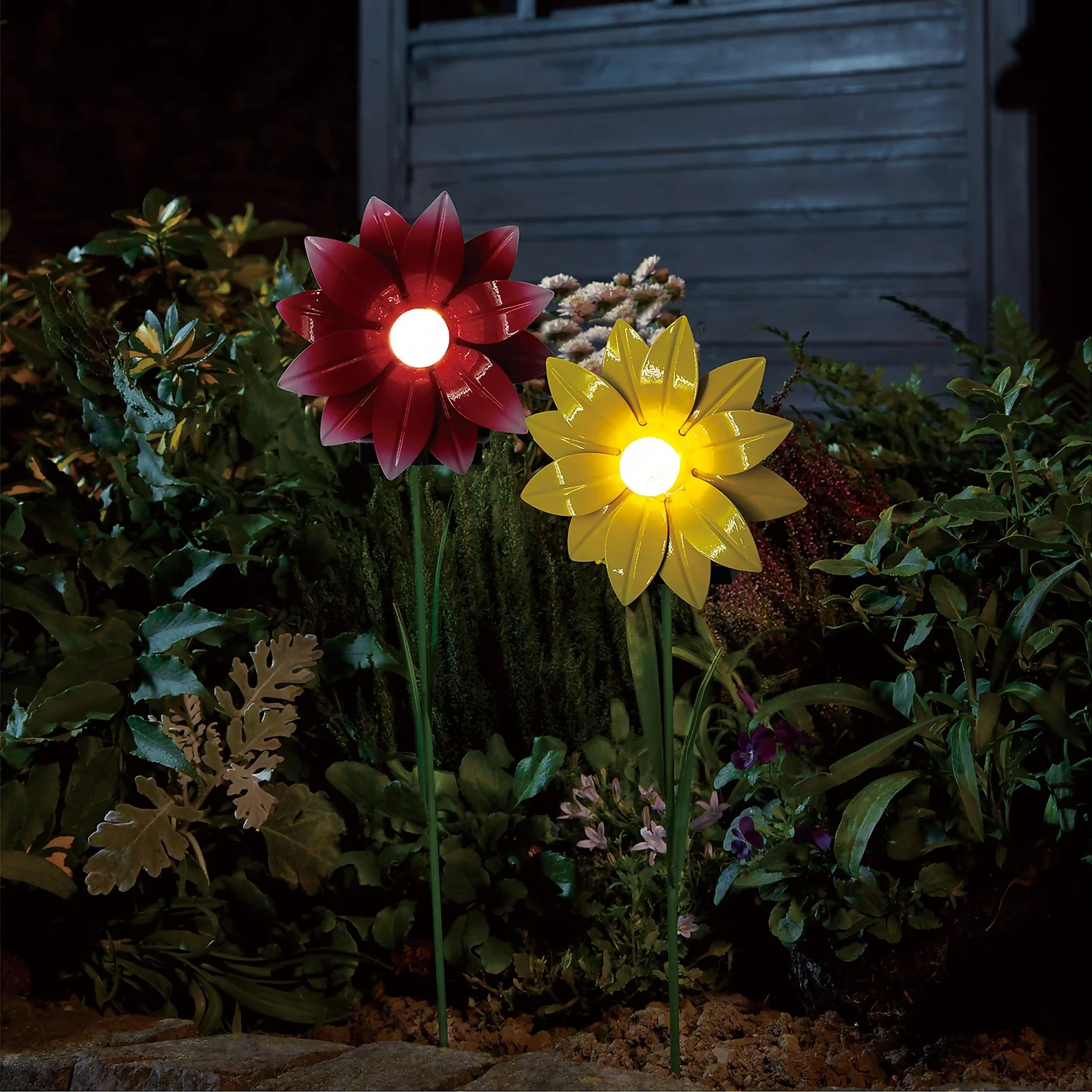 Homebase Edit Mini Flower Solar Stake Light (Assorted Colours) - Image 3